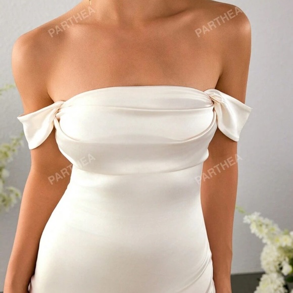 Elegant Off-Shoulder Cream Dress - Picture 4 of 4